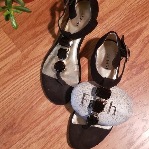 Alfani wedge sandals size 7 1/2 - Picture 4 of 7